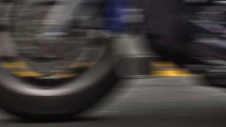 6671a10d-28643321_1_20150716012950