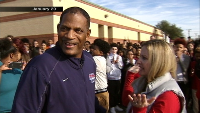67a07ff5-MESQUITE SCHOOL CAR DONATIO_1487032126442.jpg