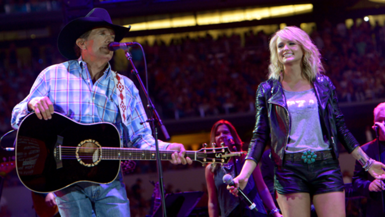 George Strait Miranda Lambert Getty_1504647891264.png