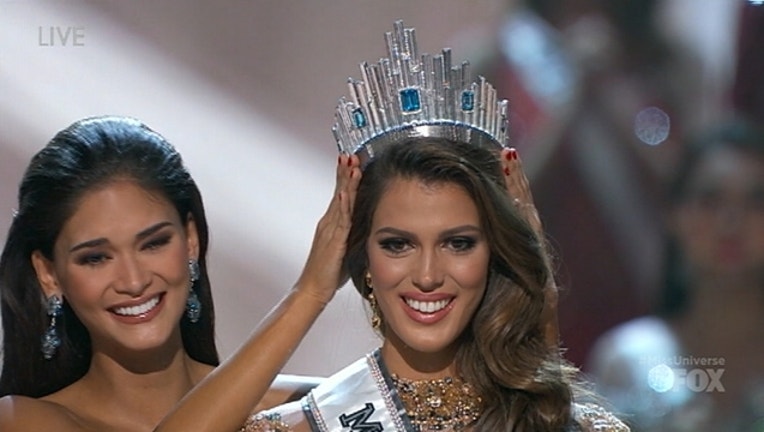 6b3dbea7-Miss Universe Pagent.new.04_1485781471849.jpg