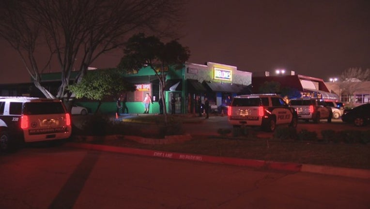 6f62b646-RICHARDSON SPORTS BAR SHOOTING