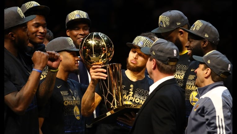 71aac4ca-Warriors win 2018 NBA Finals_1528516819205