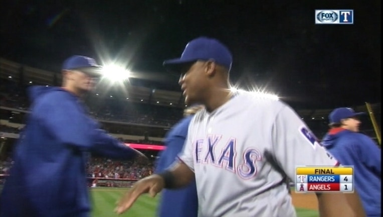 763f9181-Beltre Rangers Angels_1460261288789.jpg