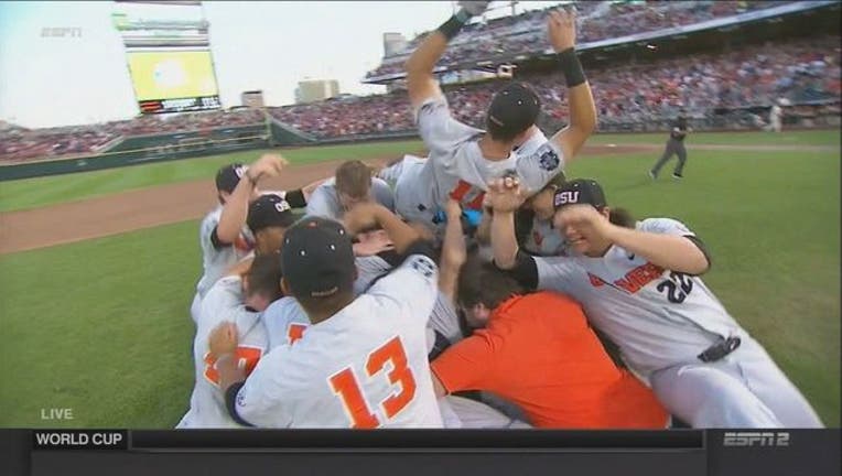 77a0bbe4-Oregon State baseball wins title_1530239378976.jpg