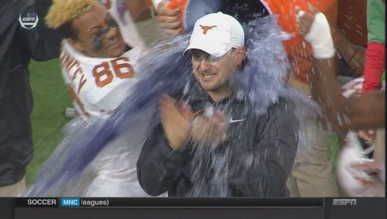 Tom Herman Gatorade_1514439799322.jpg.jpg