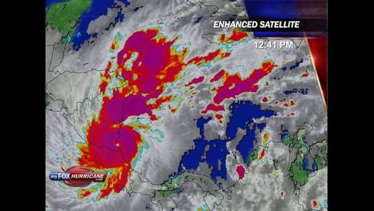 7cd50158-ir_enhanced_storm1_1_1480012566913-401385.jpg