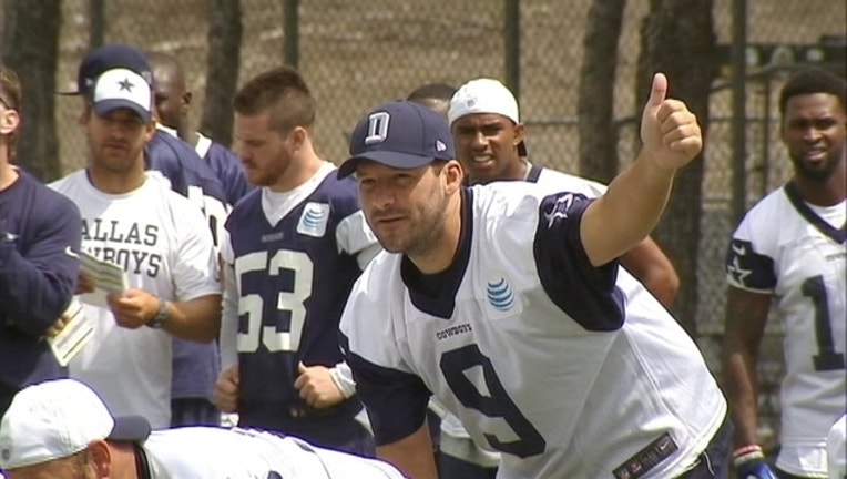 Tony Romo walk thru