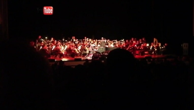 8280042a-P-FW SYMPHONY POSSIBLE STRI_1473203848256.jpg