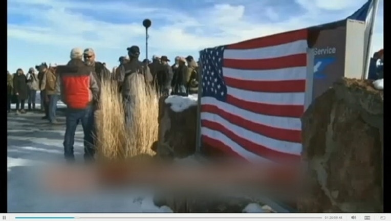 82ce3d3e-5495TZ- OREGON STANDOFF OVE_1453902202102.jpg