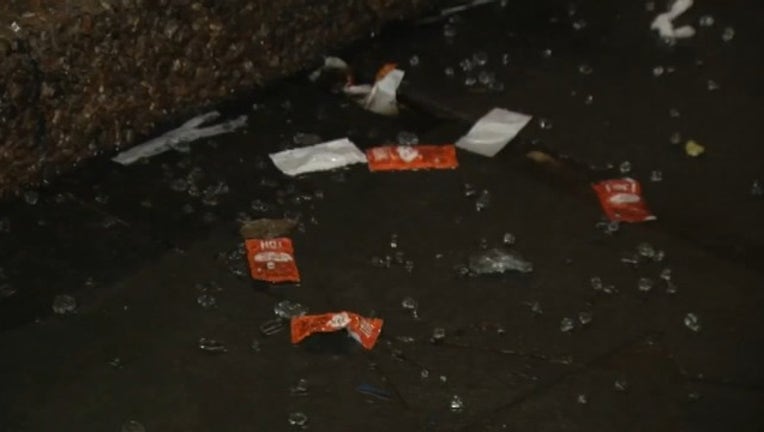 V-OK TACO BELL SHOOTING HOT SAUCE 5P_00.00.12.07_1546468758698.png.jpg
