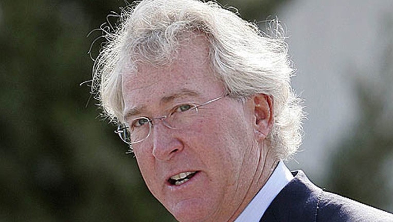 89dfb5e9-Aubrey McClendon