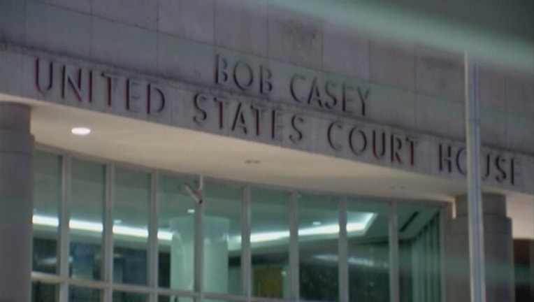 8b66e89b-V-TERRORISM ARRESTS_HOUSTON_1452269661646.jpg