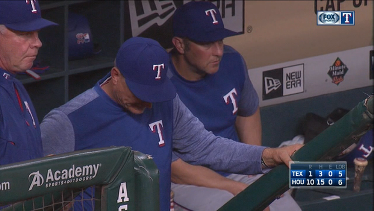 Rangers lose blowout to Astros