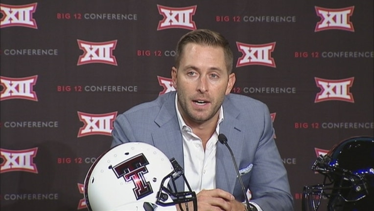 Kliff Kingsbury_1440011015569.jpg