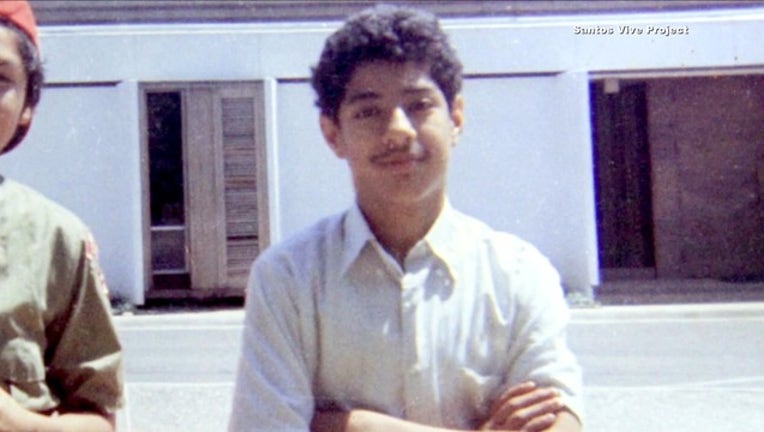 P-SANTOS RODRIGUEZ DOCUMENTARY 9P_00.00.32.28_1532398401636.png.jpg