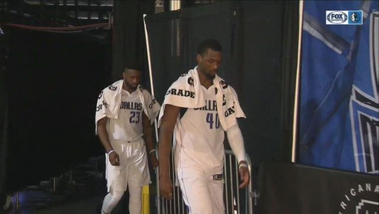 mavs vs wolves 11-17_1510979531443.jpg