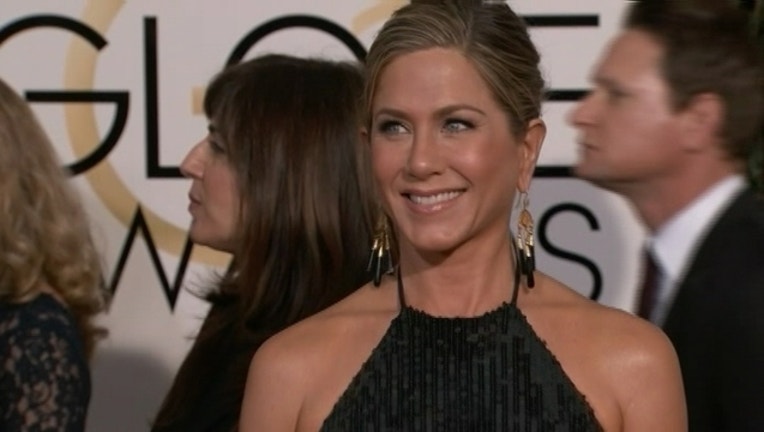 b22980f1-V-JENNIFER ANISTON ESSAY_1468432970331.jpg