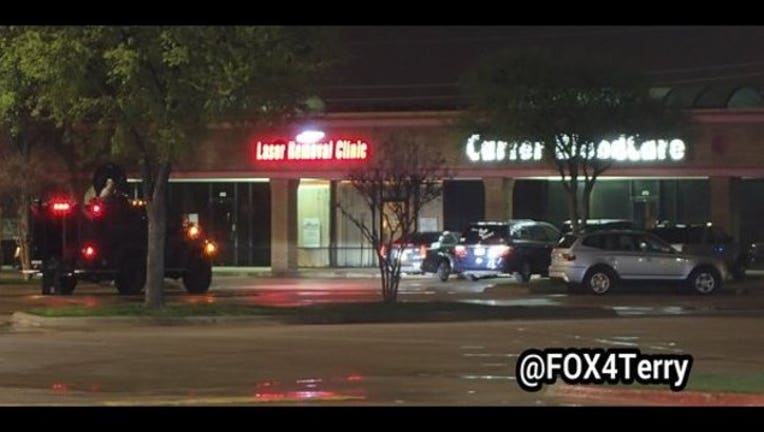 b3230120-Lewisville_Police_investigating_suicide_inside_Carter_BloodCare.jpg