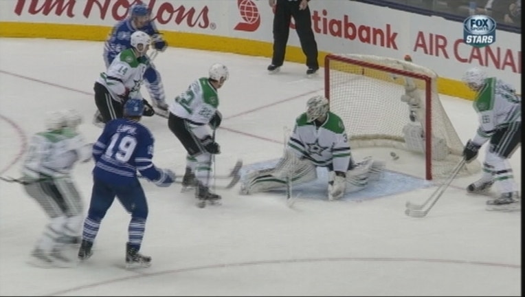 b37769fc-Stars Lose in Toronto_1446523295735.jpg