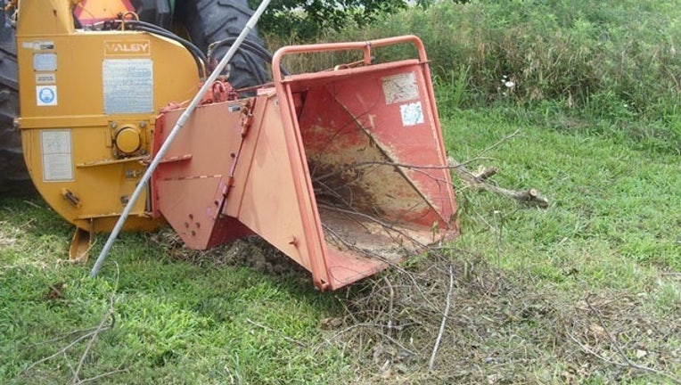 b43c71c8-wood-chipper-file-photo-VSPYCC-jpg_1449527859229.jpg