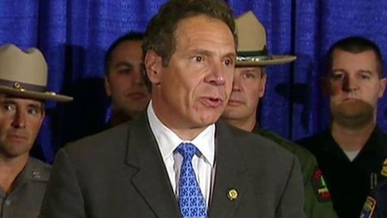 b564a75f-New York Governor Andrew Cuomo