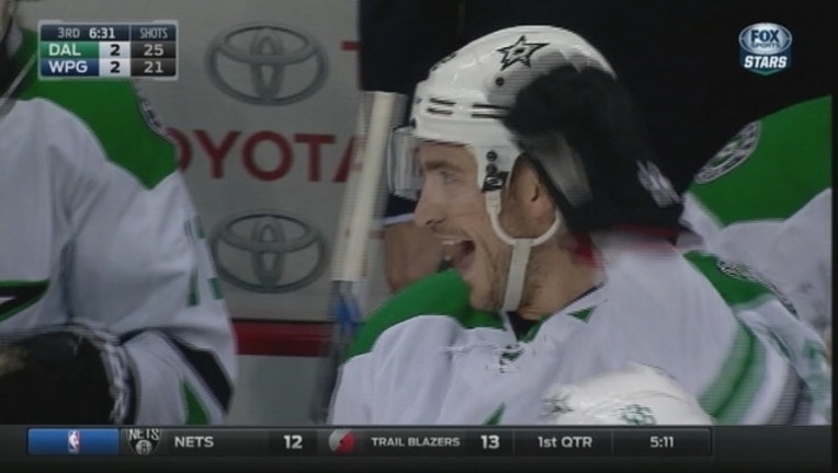 b82f151a-Stars Beat Jets_1456286486787.jpg