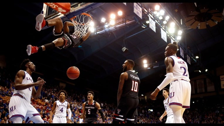 bc98b23c-Texas Tech beats Kansas_98919196_1515434713687