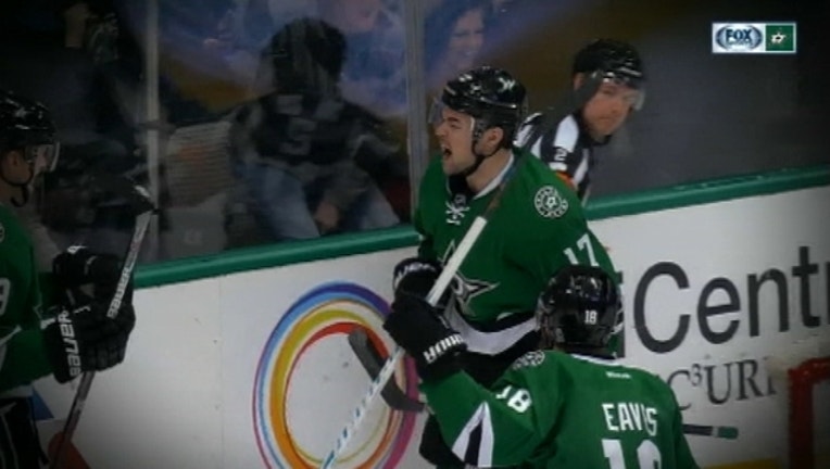 bd38f5ae-Stars Beat Avalanche_1483072010794.jpg