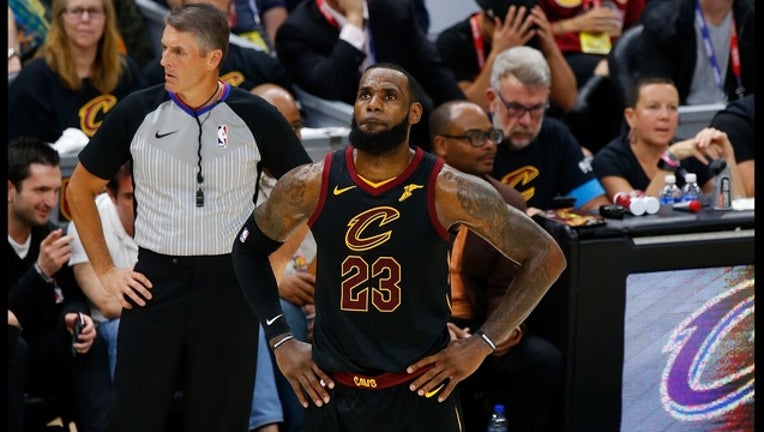 LeBron James_1528516448398