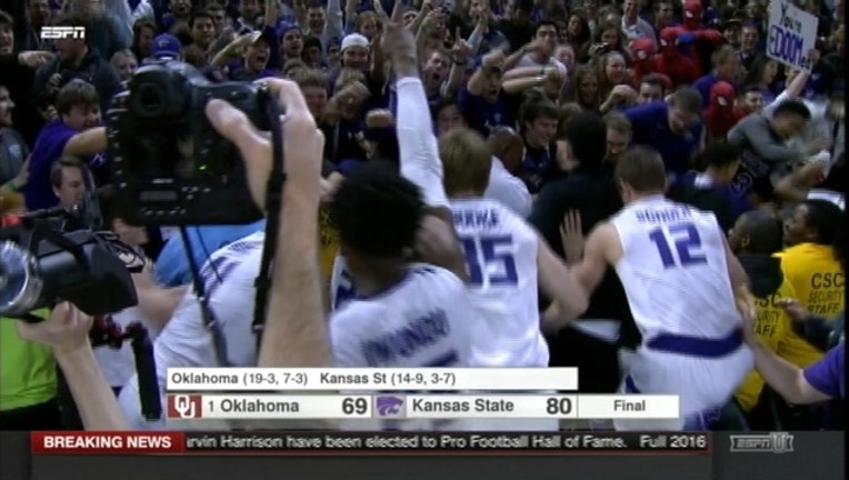 Kansas State Upsets OU_1454813093626.jpg