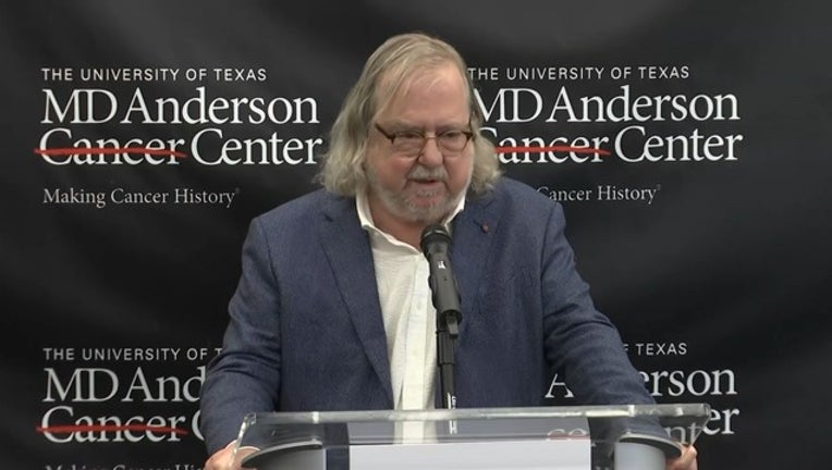c9c3f515-S-NOBEL MEDICINE UT JAMES ALLISON 5P_00.00.02.26_1538495275583.png.jpg