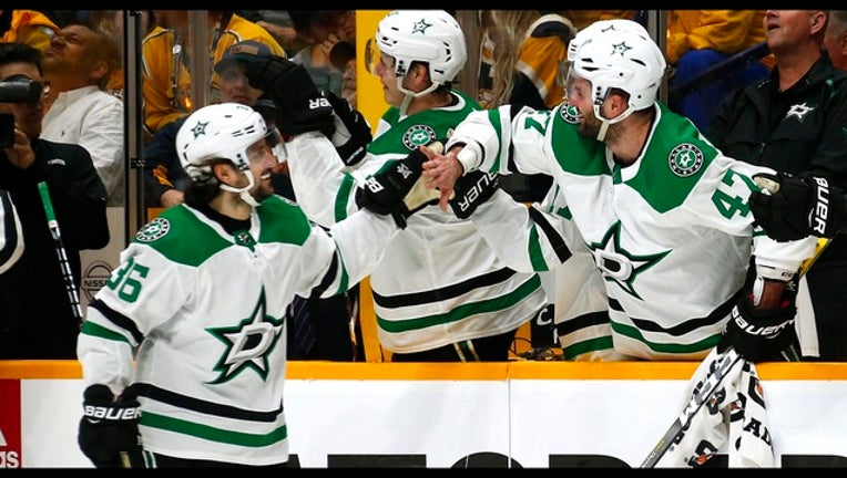 ce497892-Stars vs Predators_1555110184851