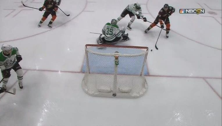 d3d1e2b0-Stars vs Ducks_1523074699144.jpg