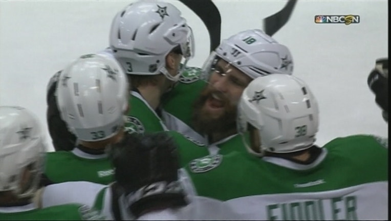 d49d035d-Stars Wild OT Win_1455078464886.jpg