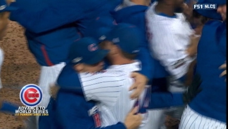 d4b9e24c-CUBS WIN_1477197565715.jpg