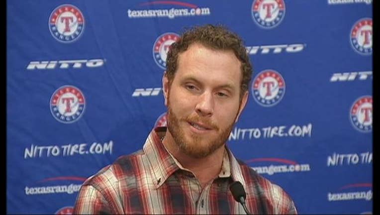 d4b9e24c-Josh Hamilton Press Conference_1439491444771.jpg