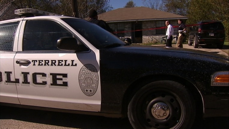 d4e94e40-terrell house shooting