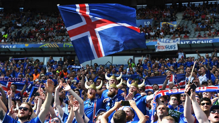 d74a2b1a-Iceland soccer 2 (GETTY IMAGES)-401720