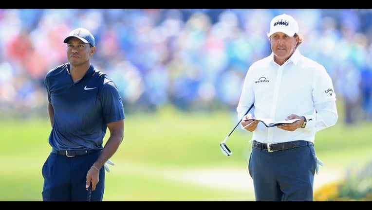 Woods and Mickelson_1530906002125