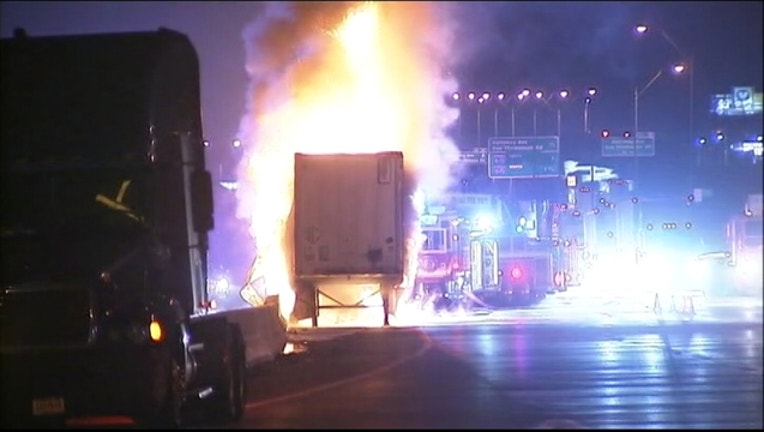 ddcadb10-V-I-30 TRUCK FIRE.Copy.01_1478784674221.jpg