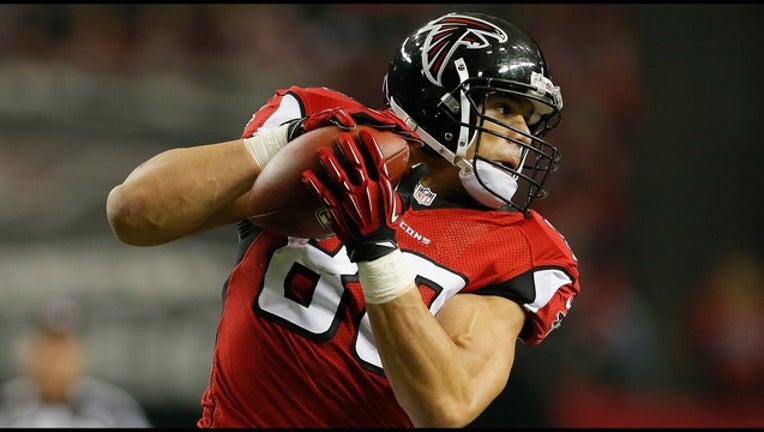 dfd46ca0-Tony Gonzalez_1536886780593