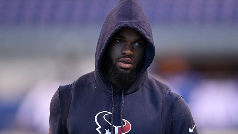 e158f337-Ibraheim Campbell_1535942689425