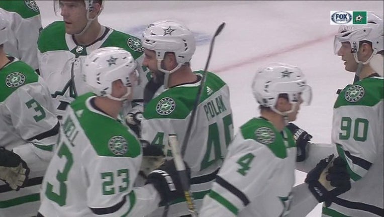 e2caedf2-022419 Stars at Blackhawks KDFWBCME02_5.mpg_16.41.08.08_1551050048565.png.jpg