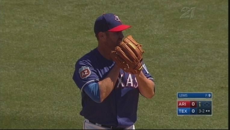 e744c49b-Colby Lewis Cactus League_1459123196639.jpg
