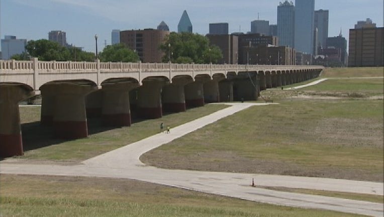 e7715e9d-Dallas skyline