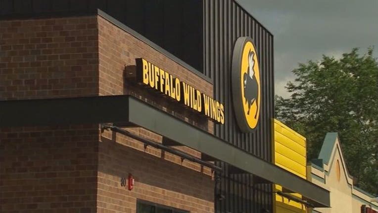 buffalo wild wings (2)_1511879825834-65880.jpg