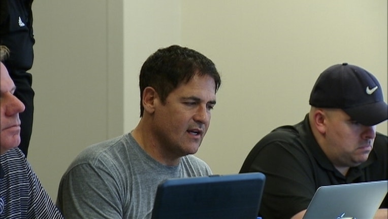 e9bc0cc1-Mark Cuban_1478636885005.jpg