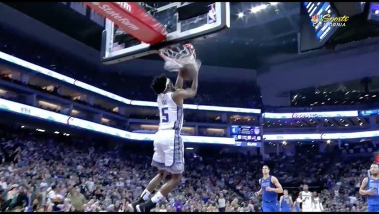 ed3925dd-Mavs vs Kings_1553231895955.png.jpg