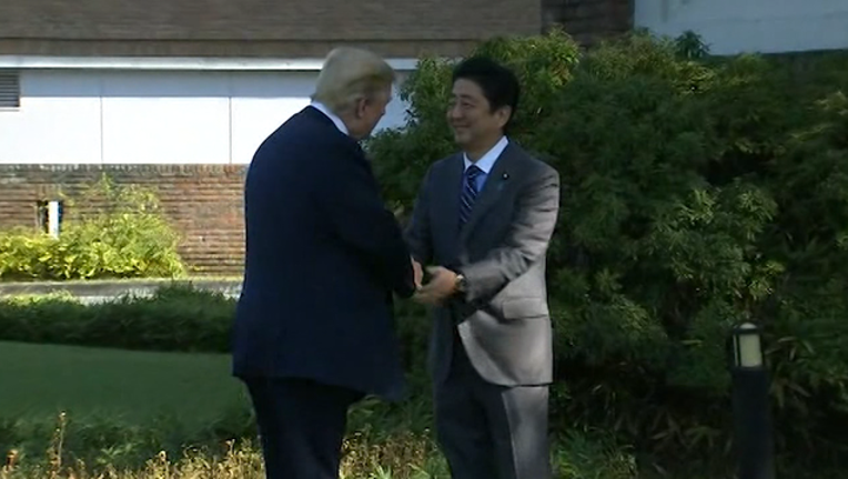 f25cf3aa-Trump Abe Japan visit