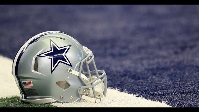 f3ad4db2-Cowboys helmet__1523900620250